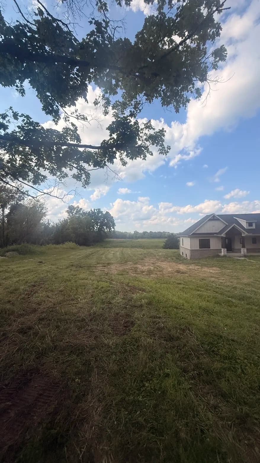 Gallery photos for 3 Acres of Overgrown Land Brought Back Under Control: Image #4